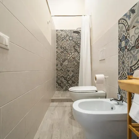 L'angolo Floreale House-