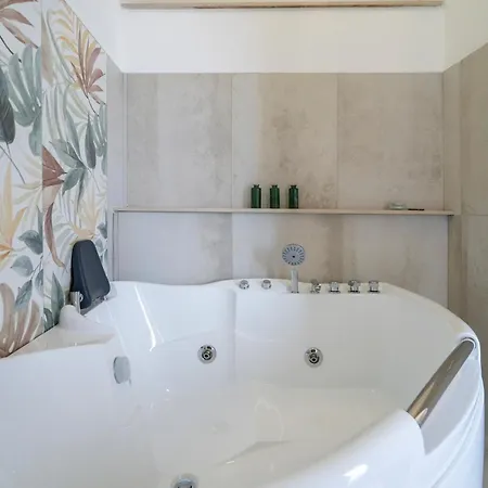 L'angolo Floreale House-